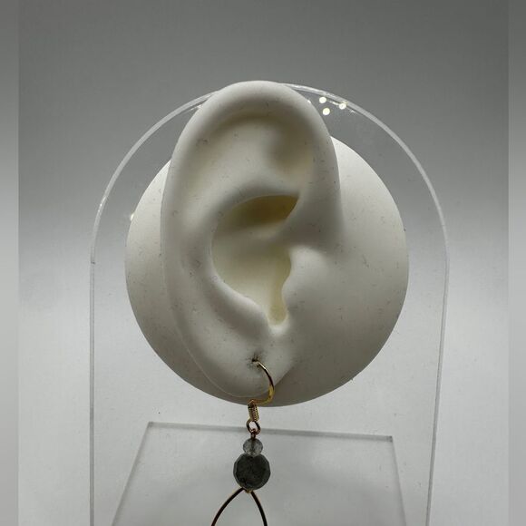 2" gold tone and labradorite beaded dangle earrings with gold over 925 hooks! - Picture 4 of 12